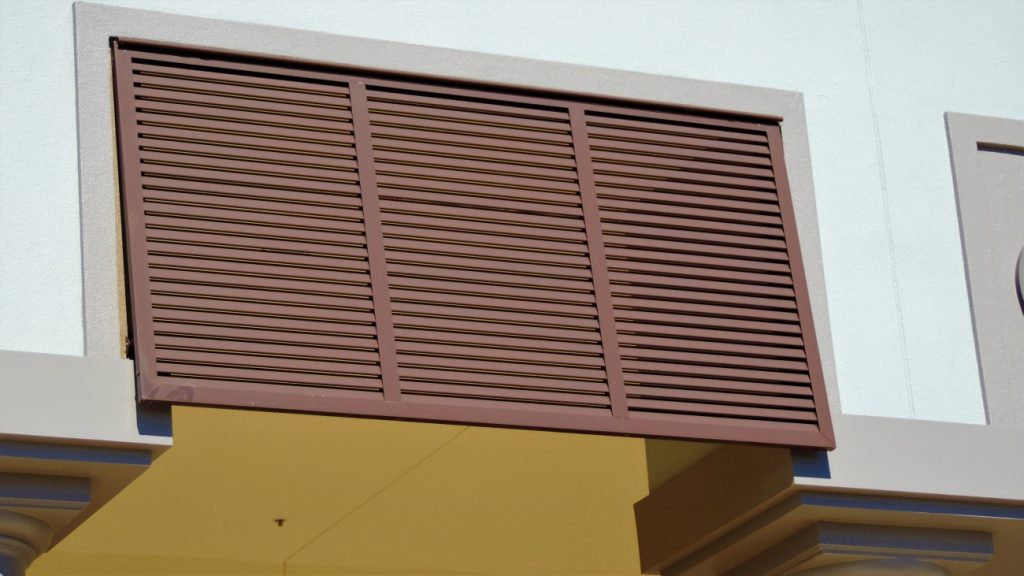 aluminum louvers made by Finyl Sales Inc